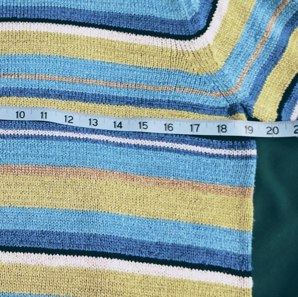 JM Collection Sweater - Picture 5 of 7